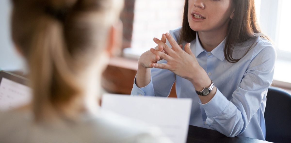 The Best Jewelry To Wear During a Job Interview