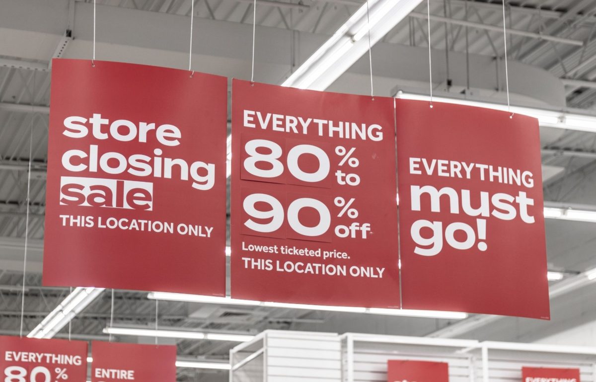 How To Know When To Update Your Store Signage