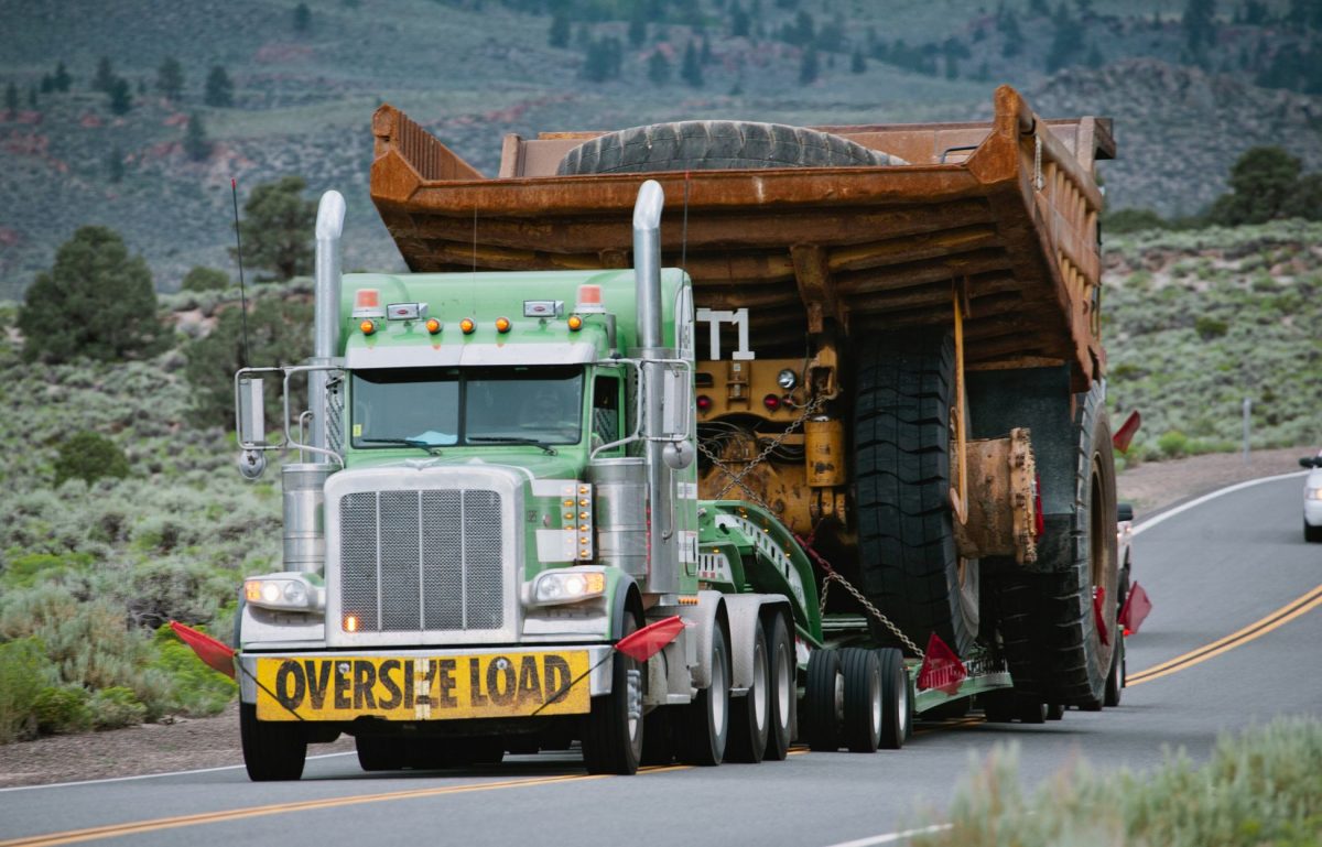The Dangers of Oversized Dump Truck Loads