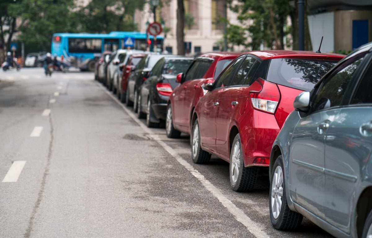 Street Parking Tips Every City Driver Should Know